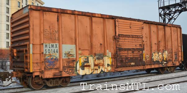 Car/wagon HLMX50144 right side / coté droit